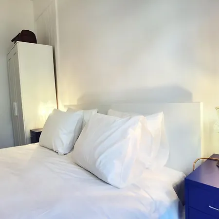 Castle View, Two Bedroom Apartament