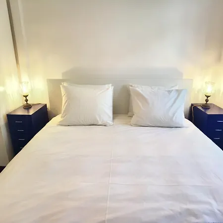 Castle View, Two Bedroom Apartment *